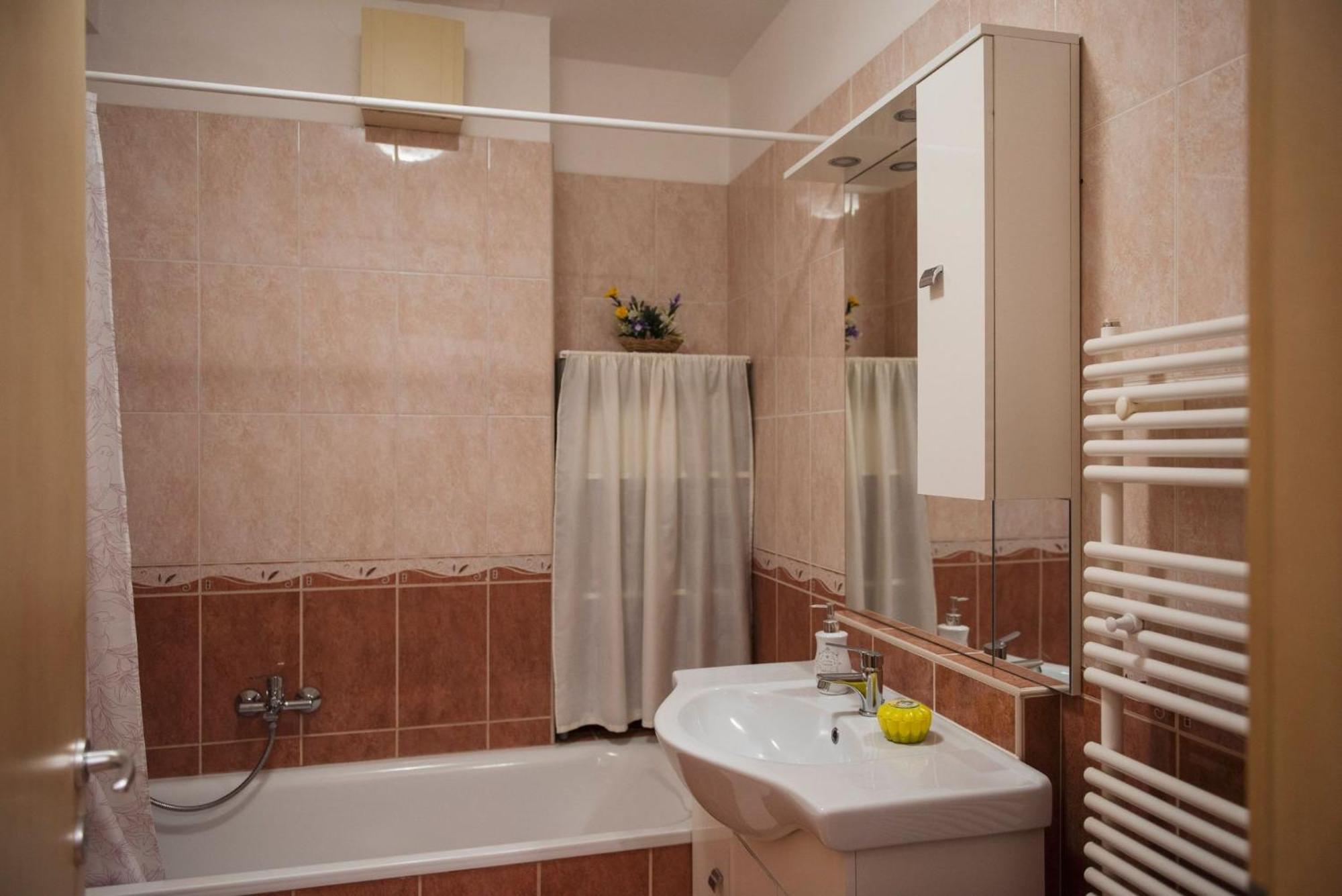 Inci Apartman Pécs Kültér fotó